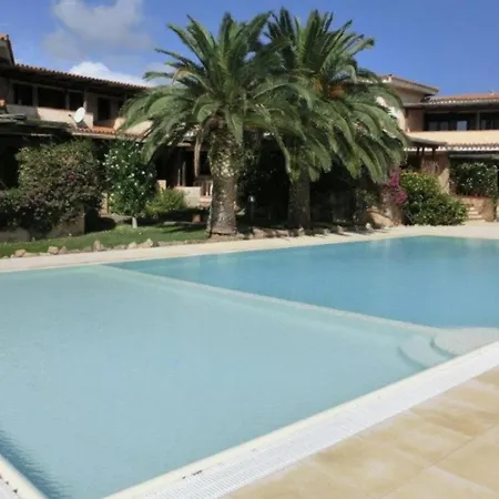 Bluegreen House With Shared Pool וילה *